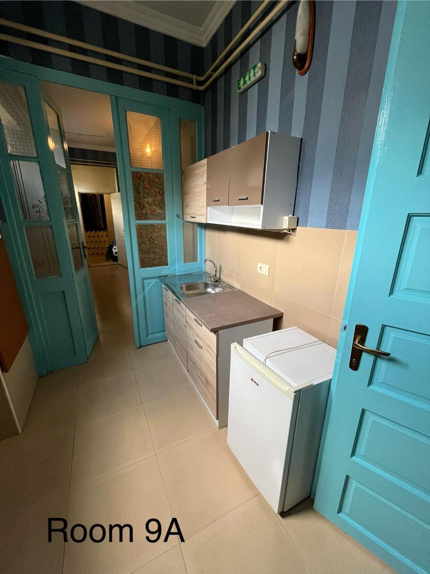 Sobe Sa Sopstvenim Kupatilom Private Rooms Bathroom In Center Novi Sad Exteriér fotografie